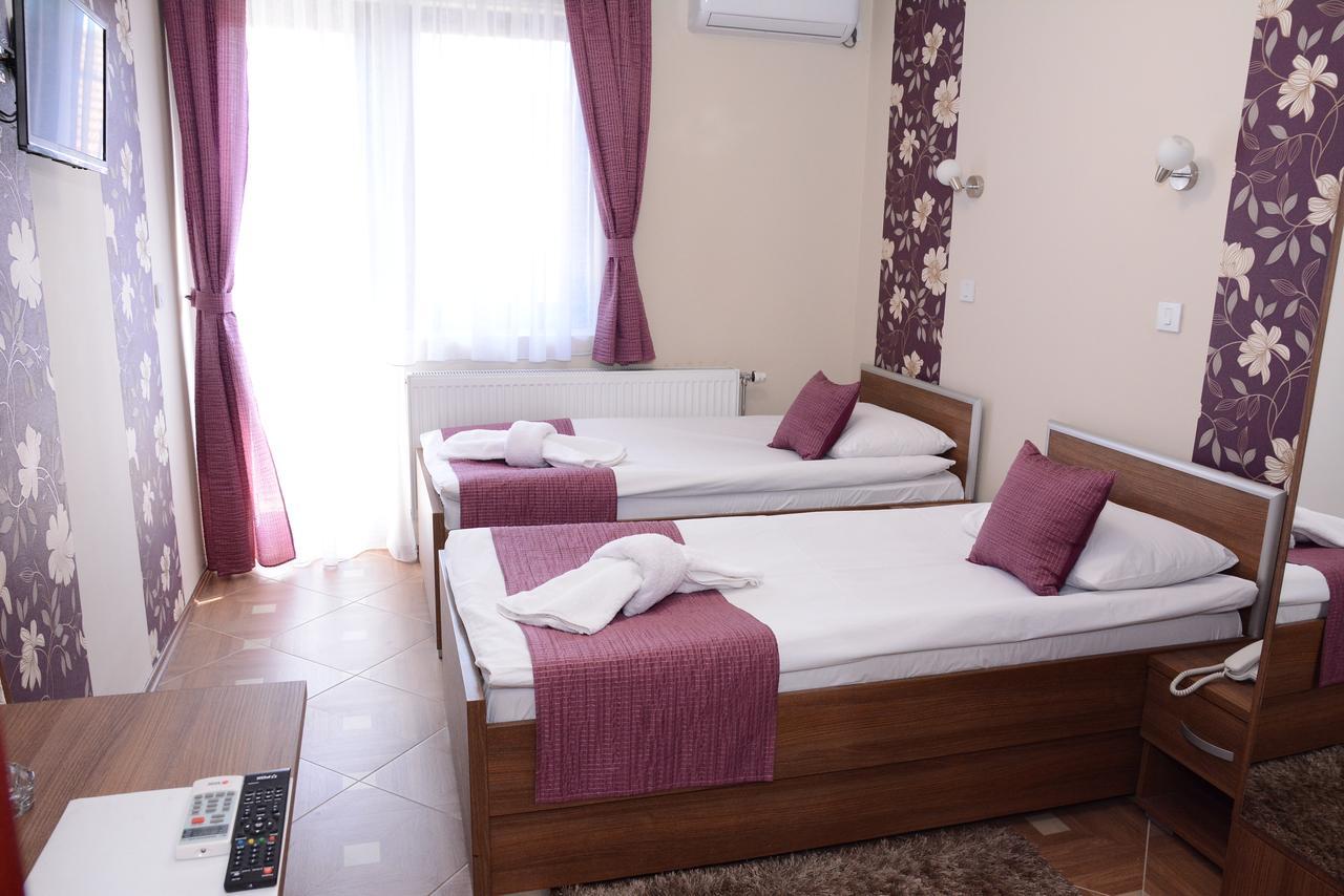 Garni Laguna Lux 2*