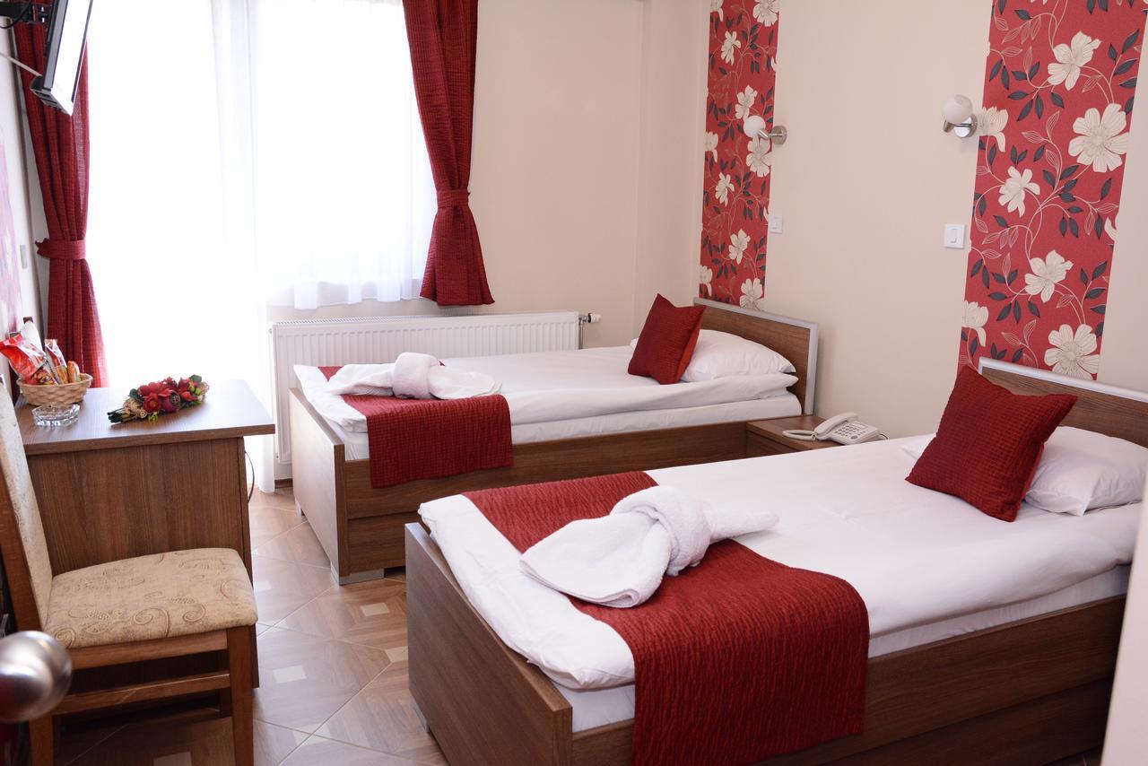 Garni Laguna Lux Nis